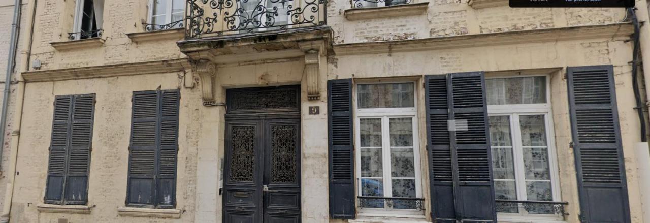 Ferienwohnung Le Voltaire 4 chez Adrien Hyper centre Saint-Quentin  Exterior foto